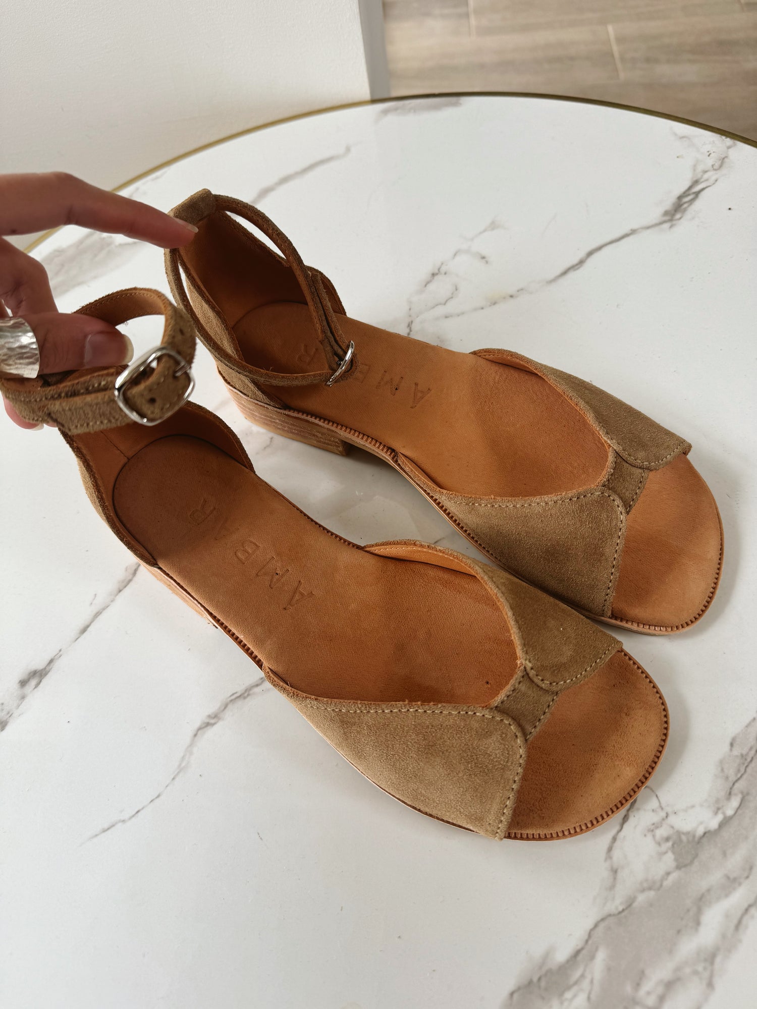 Sandalia Lirio Camel